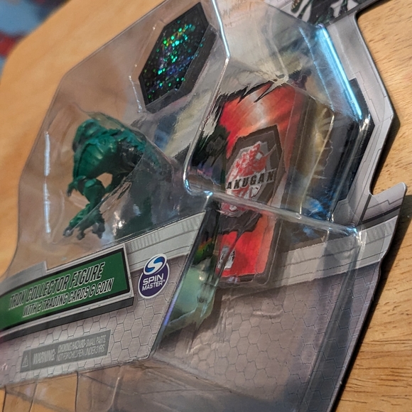 Bakugan Trox Collector Figure Green T Rex 2 Trading Cards Coin Spin Master - Picture 4 of 7